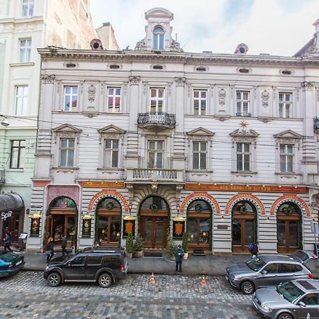 Австрійська Квартира В Центрі На Вулиці Михальчука 5 Lviv Exterior foto