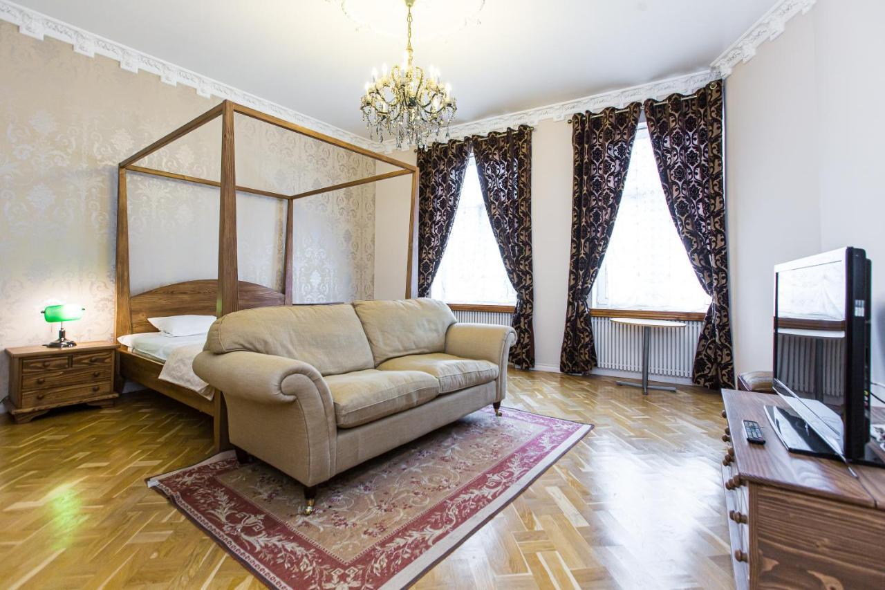 Австрійська Квартира В Центрі На Вулиці Михальчука 5 Lviv Exterior foto